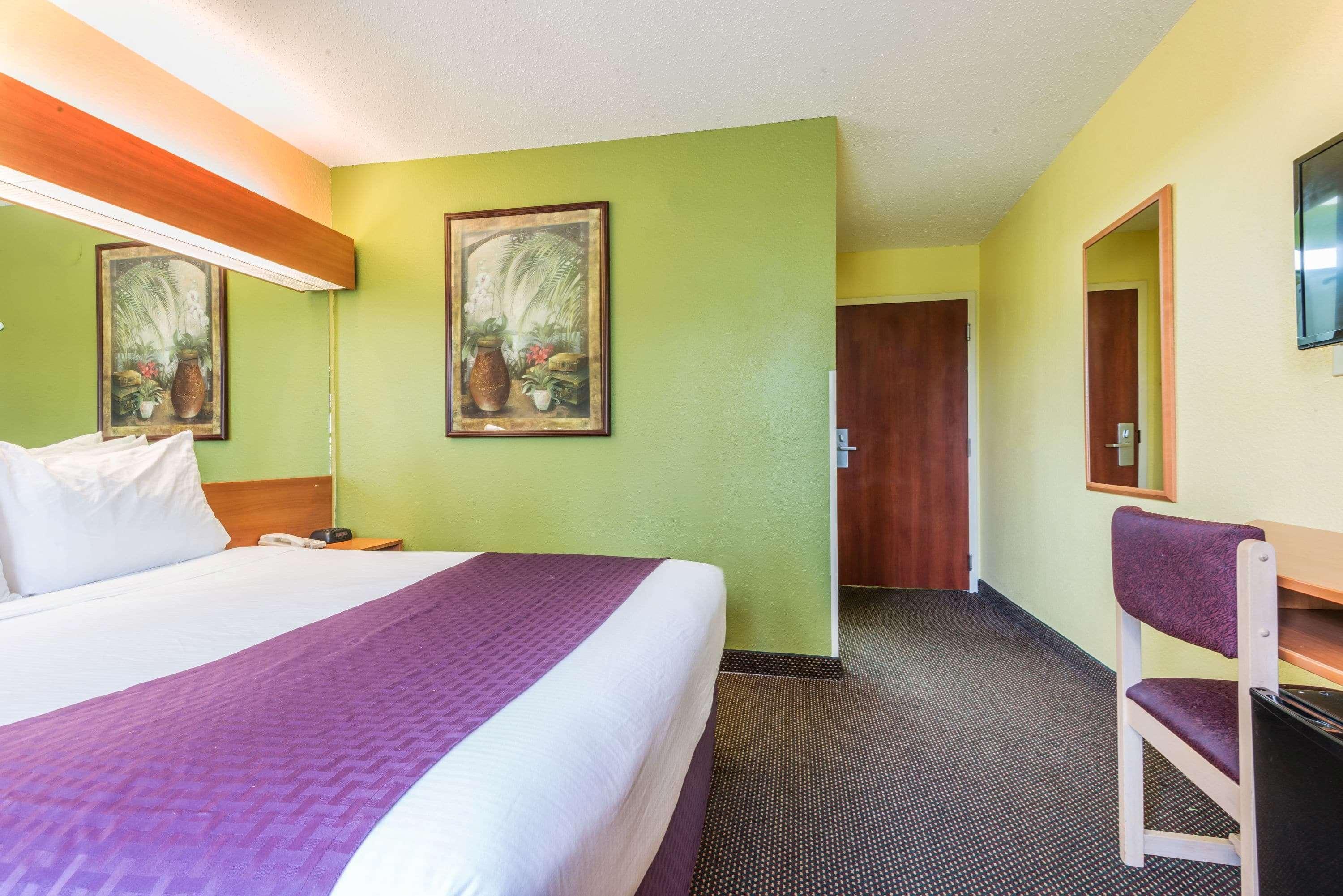 Microtel Inn & Suites By Wyndham Auburn Exteriör bild