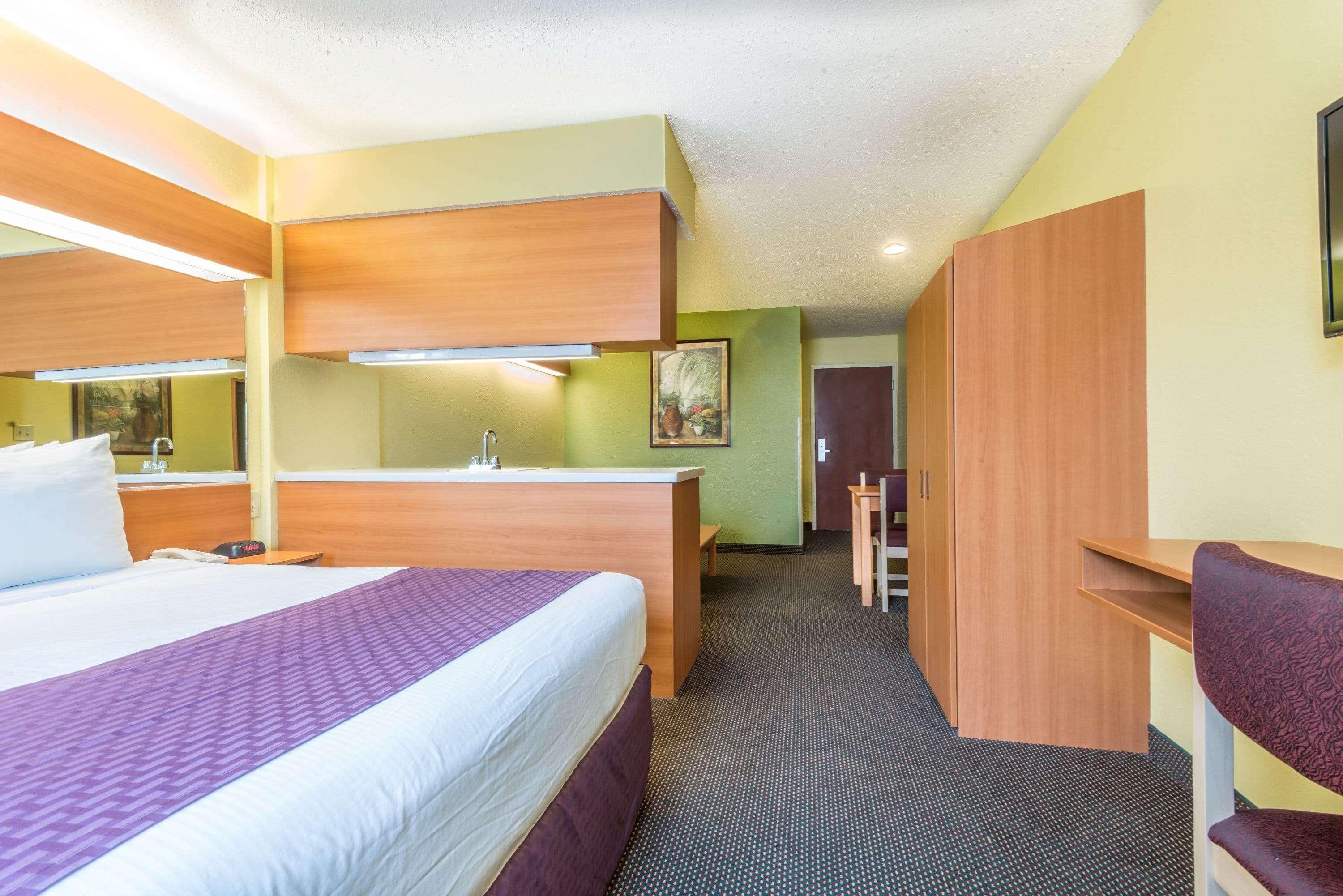 Microtel Inn & Suites By Wyndham Auburn Exteriör bild